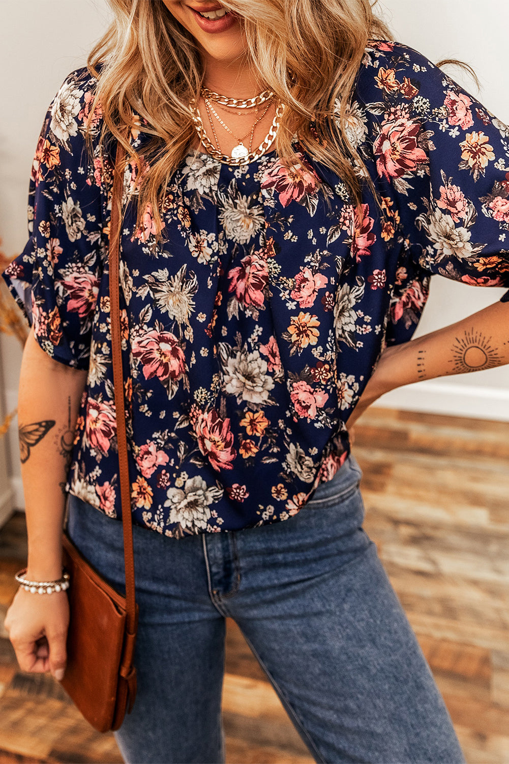 Floral Short Sleeve Scoop Neck Blouse