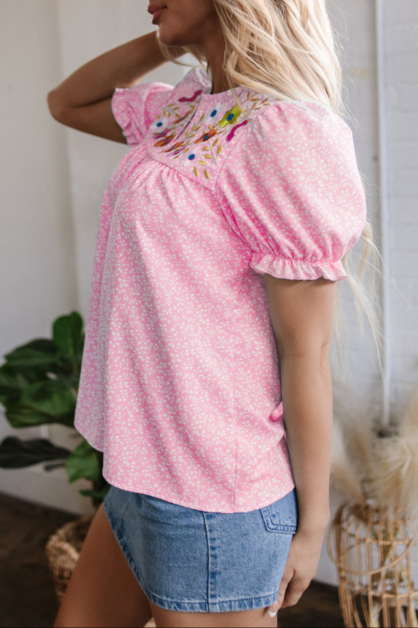 Floral Embroidered Puff Sleeve Blouse
