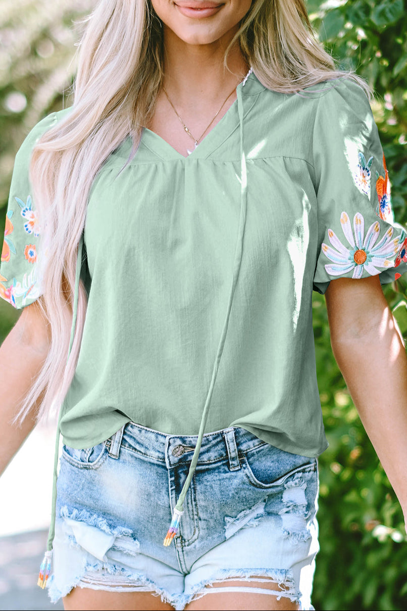 Floral Embroidered Puff Sleeve Blouse