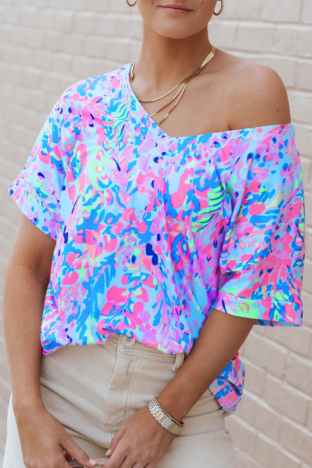 Floral Short Sleeve V-Neck Tee