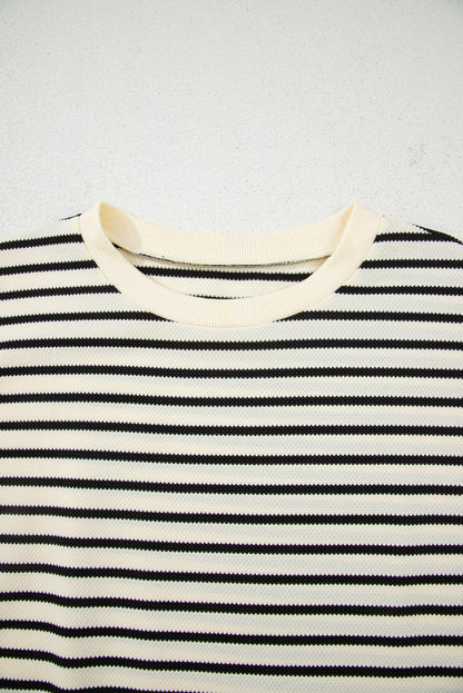 Plus Size Stripe Scallop Trim Short Sleeve Top
