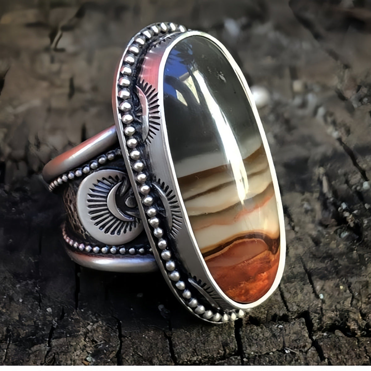Vintage Agate-Inspired Statement Ring