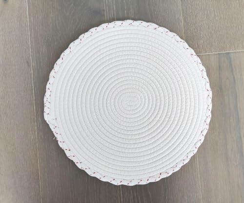 Holiday Tree Round Placemats — Set of 4