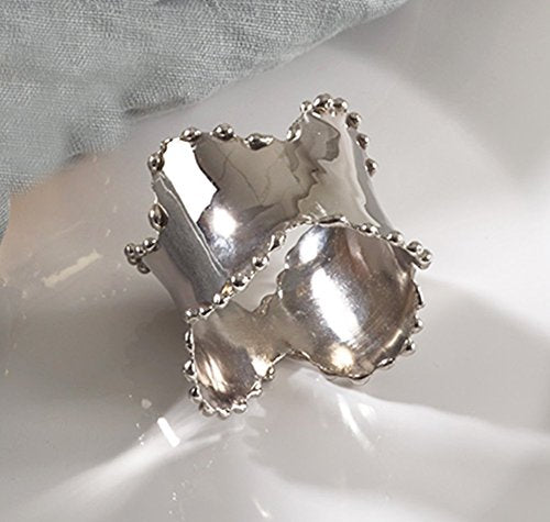 Scalloped Metal Napkin Rings