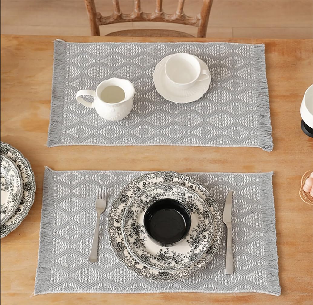 Diamond Woven Fringe Placemats