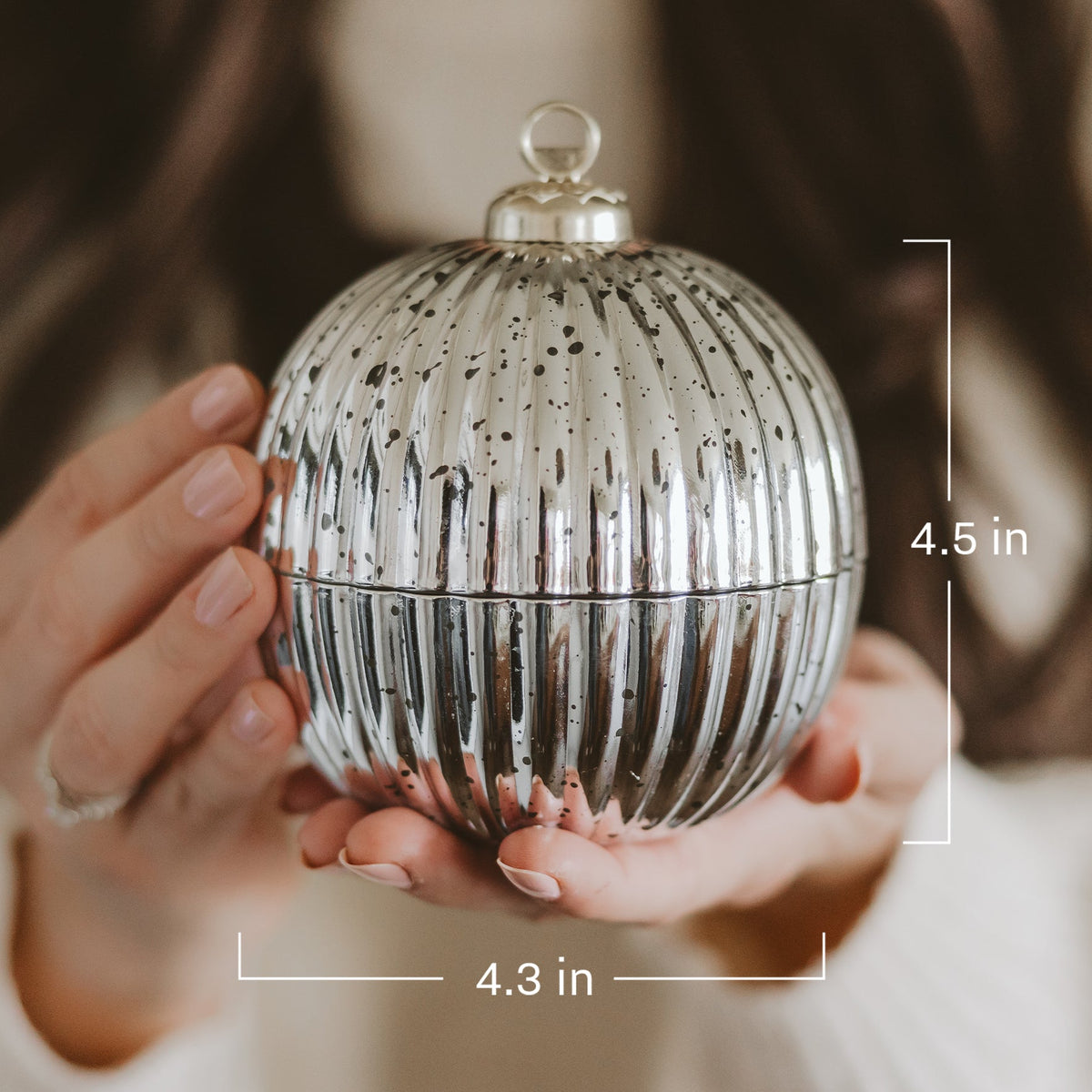 Merry and Bright Soy Candle - Ornament Jar - 5 oz