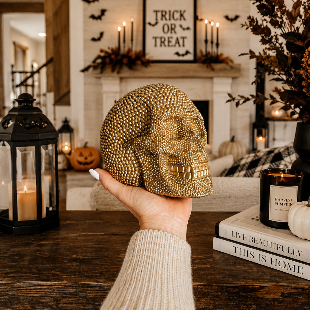 Skull Halloween Figurine in Silver or Gold