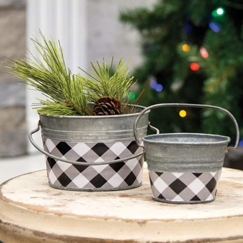 *Black & White Buffalo Check Mini Oval Pail