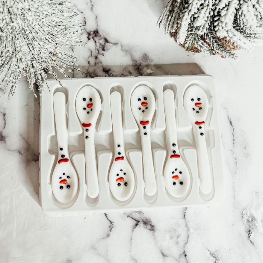 Edible Snowman Spoon for Christmas
