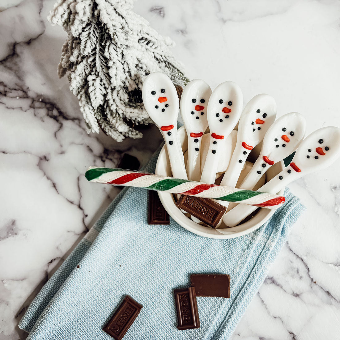 Edible Snowman for Christmas
