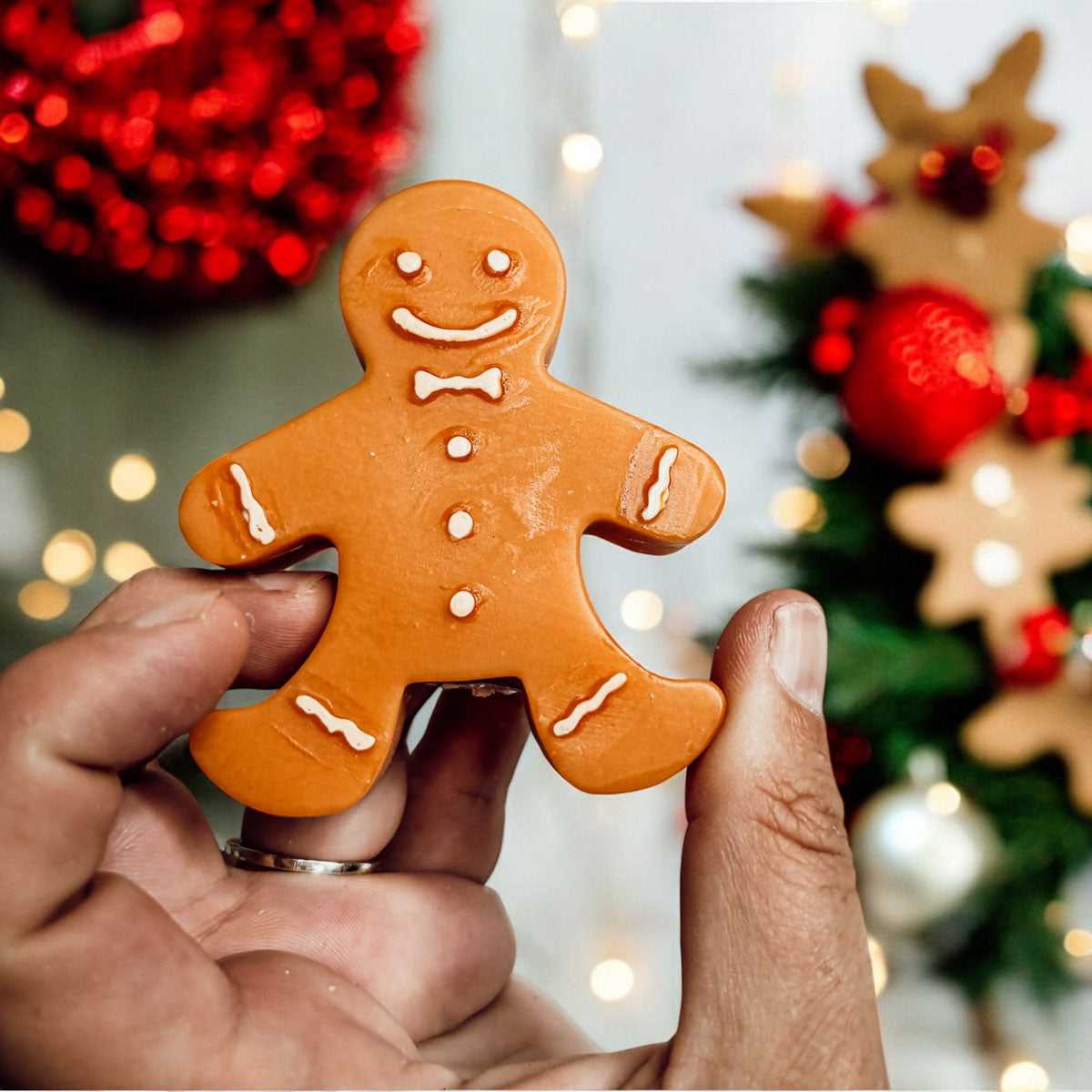 Gingerbread Man Candle