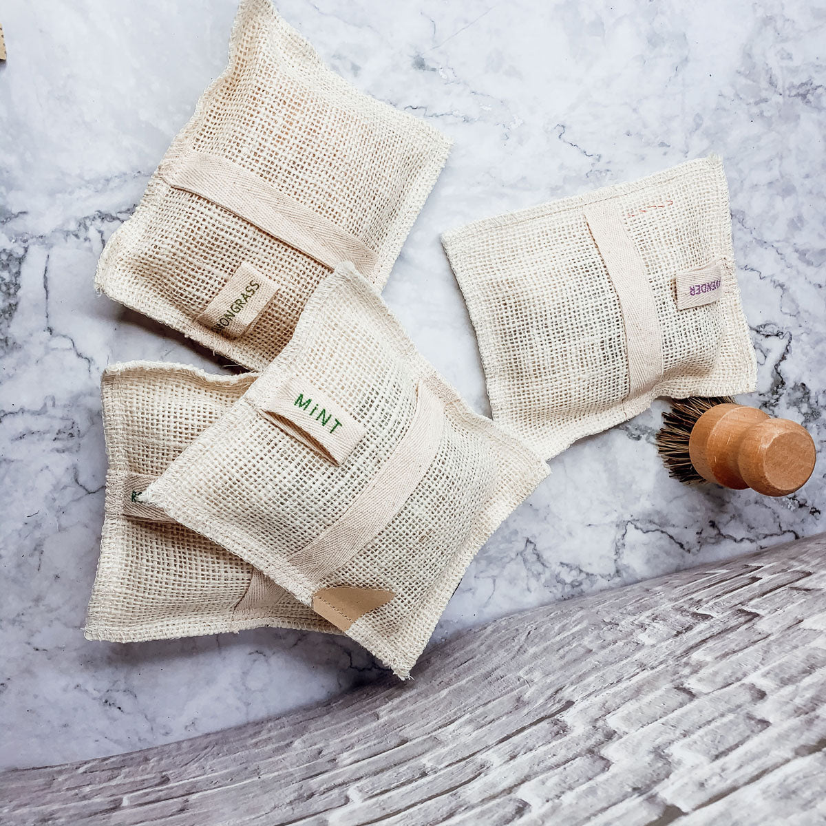 Natural Jute Bath Mitt & Botanical Soap