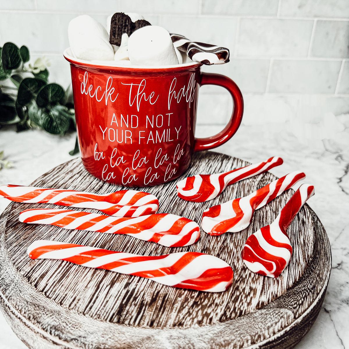 Cinnamon and Peppermint Spoons to Eat
Chocolate Christmas Spoons
Candy Cane Edible Spoons
Edible Christmas Gift IDeas
Edible Christmas Gifts DIY