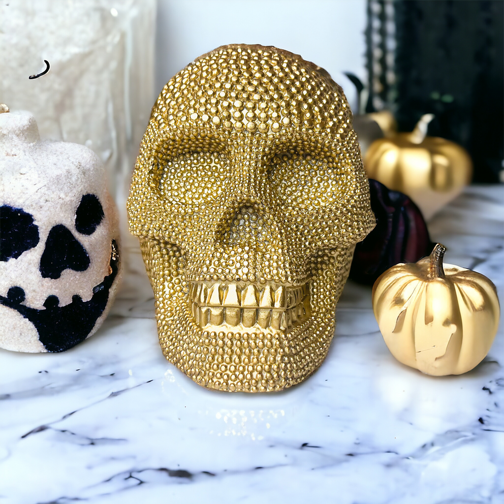 Skull Halloween Figurine in Silver or Gold