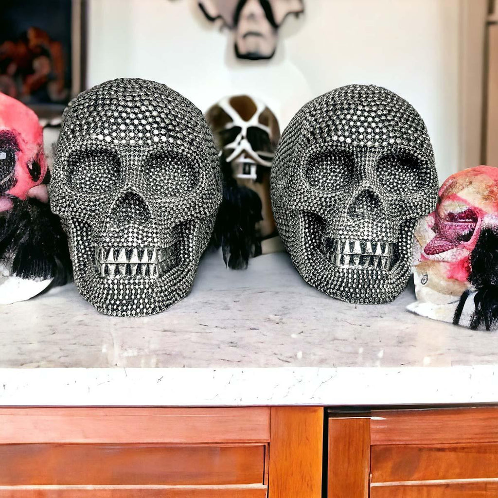 Skull Halloween Figurine in Silver or Gold
