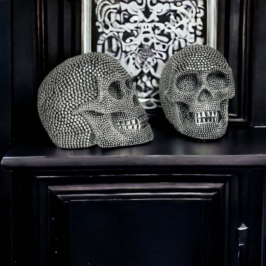Skull Halloween Figurine in Silver or Gold