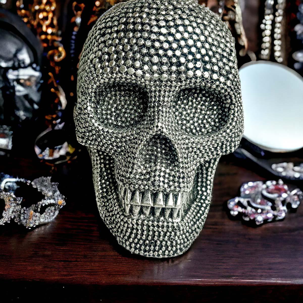Skull Halloween Figurine in Silver or Gold