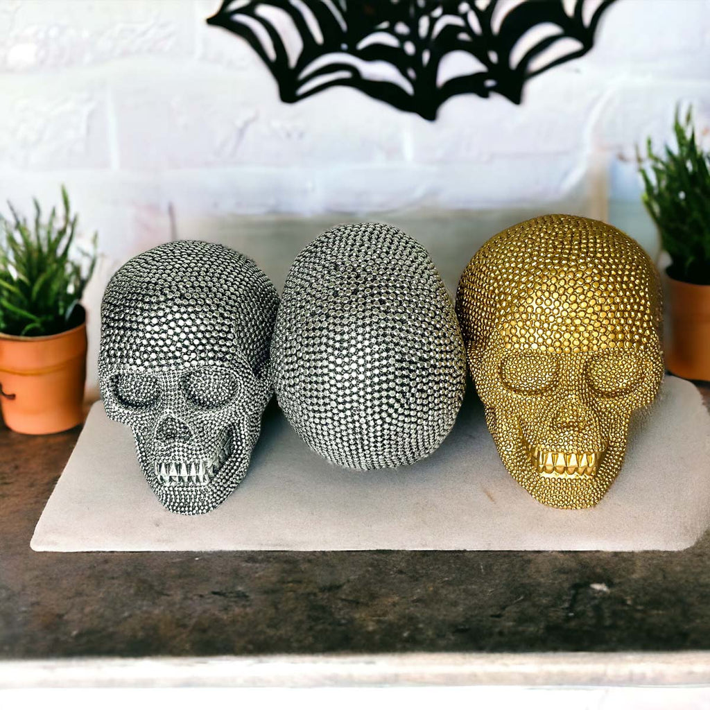 Skull Halloween Figurine in Silver or Gold