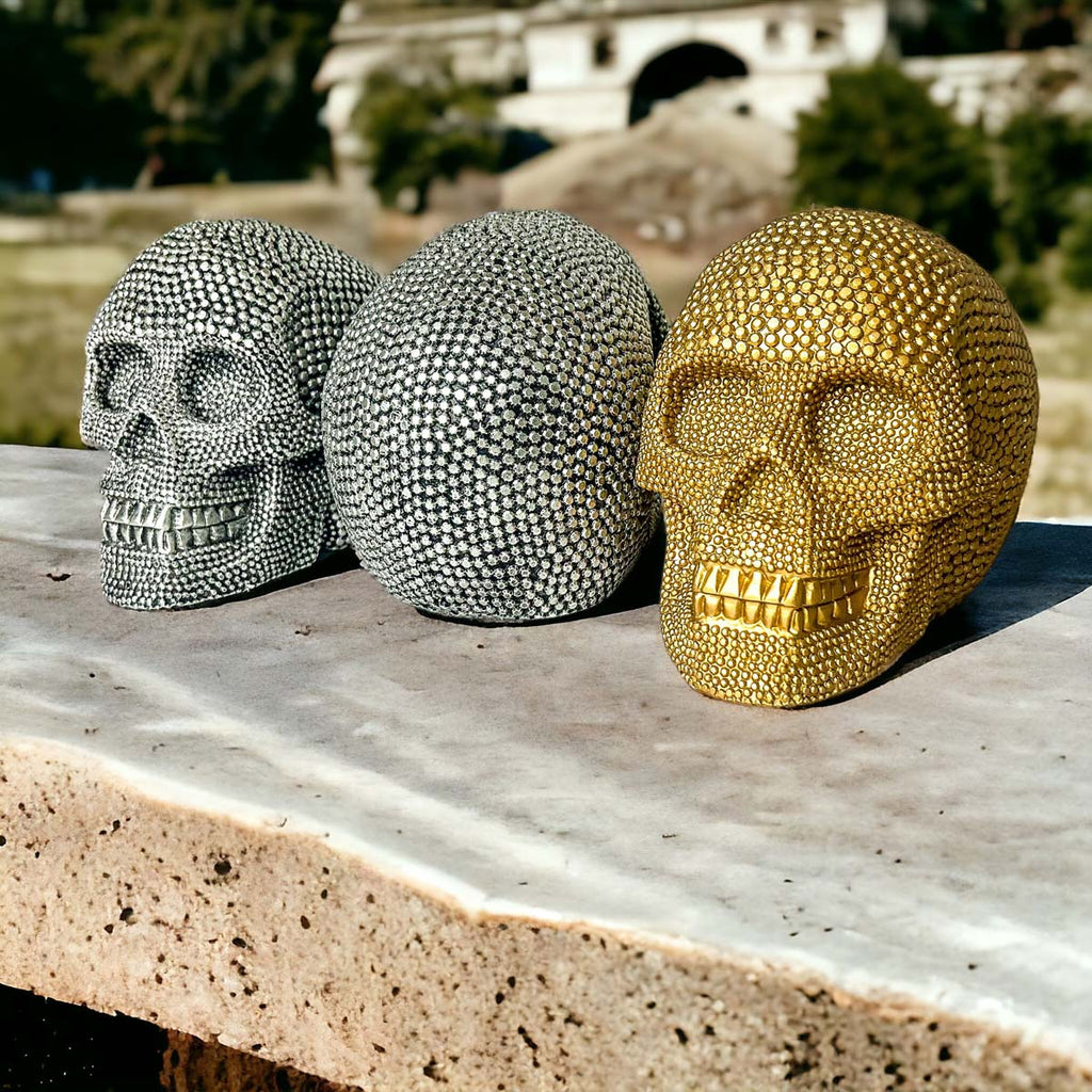 Skull Halloween Figurine in Silver or Gold
