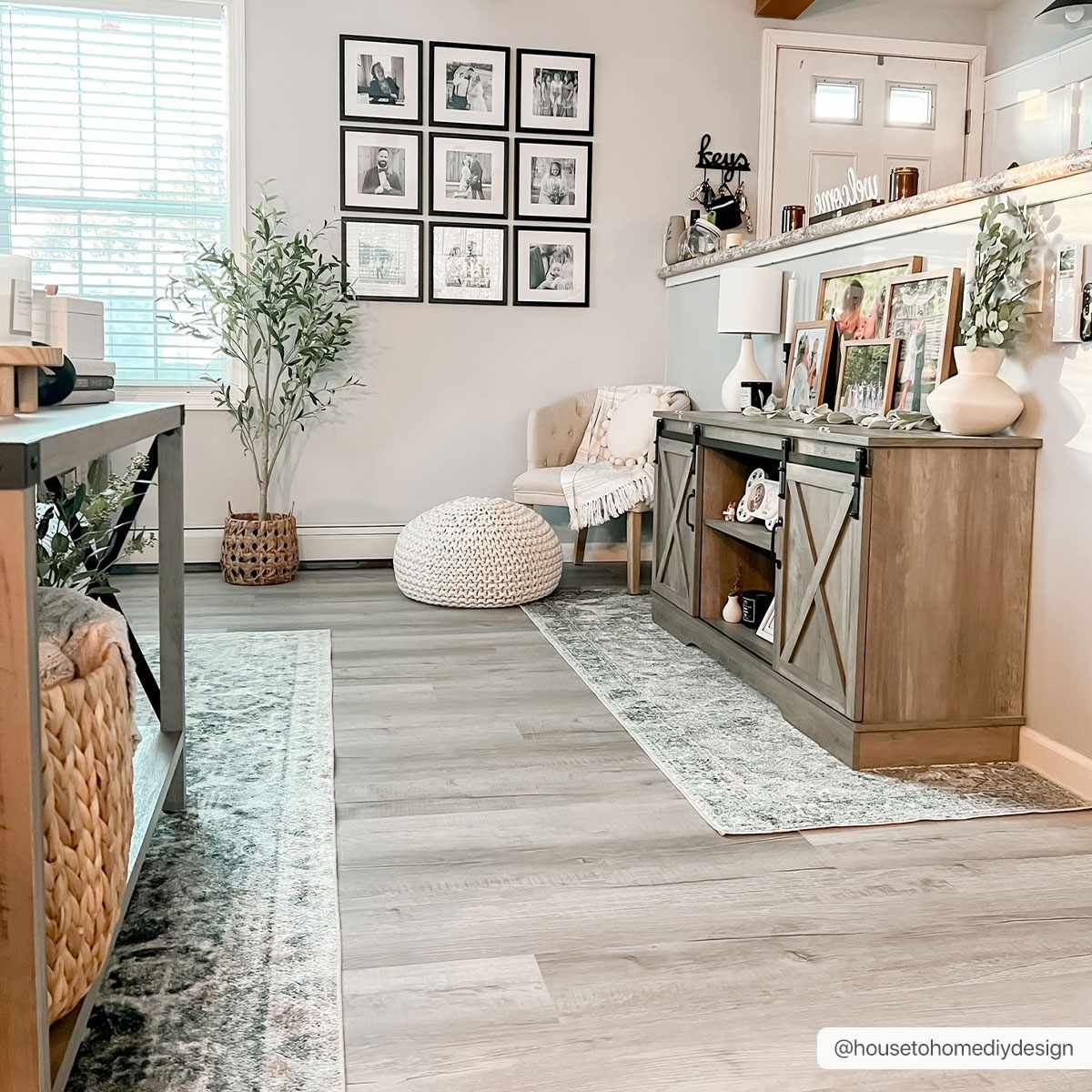 Rudoblu Boutique Washable Rug