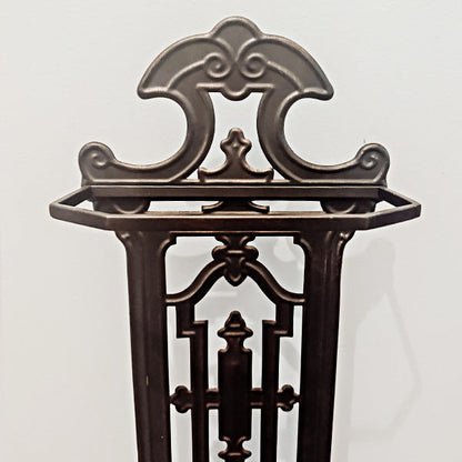 25 Inch Vintage Inspired Intricate Metal Umbrella Stand