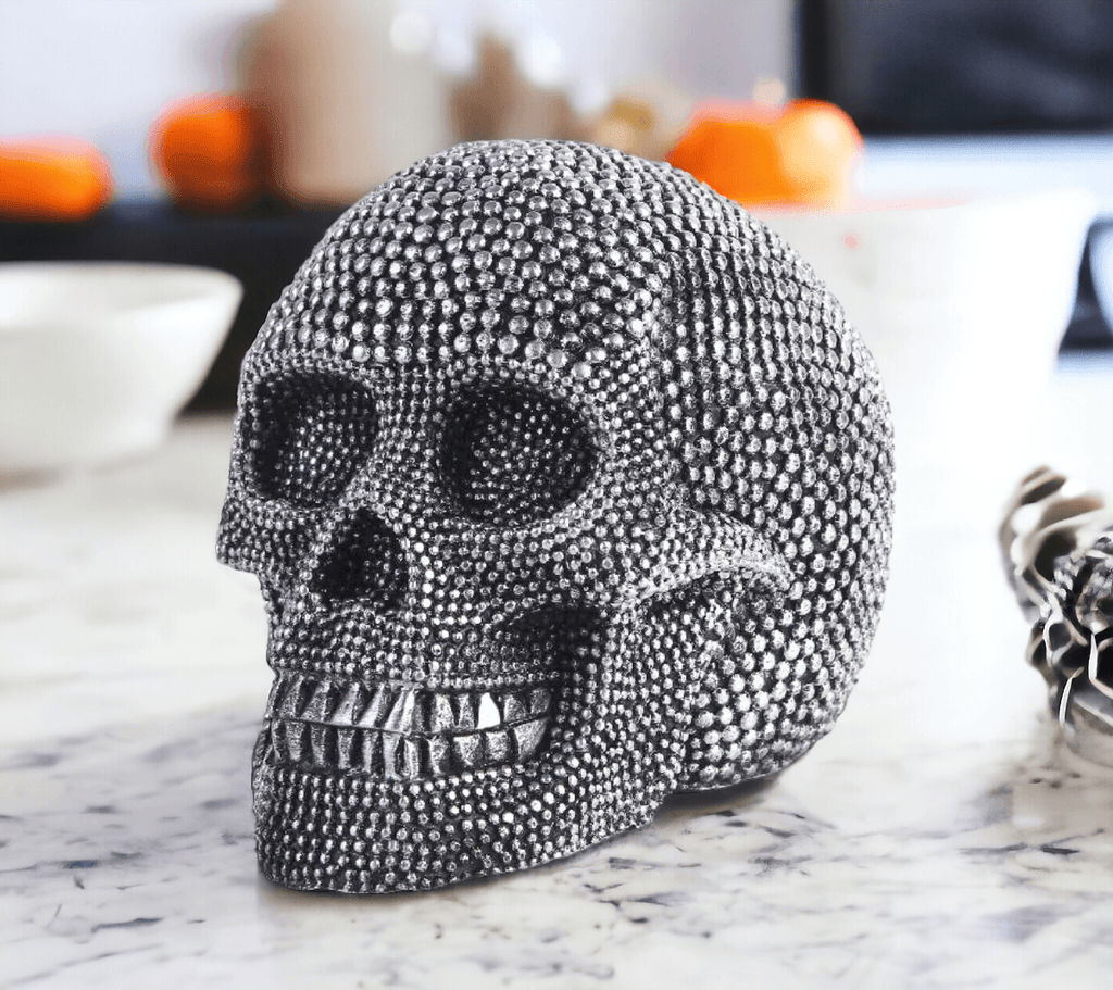 Skull Halloween Figurine in Silver or Gold