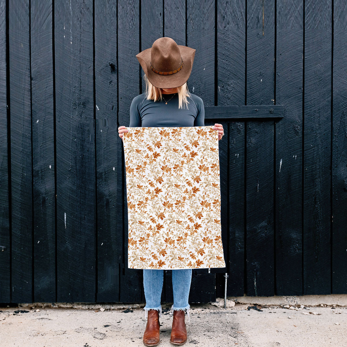 Classic Leaves Kitchen Towel