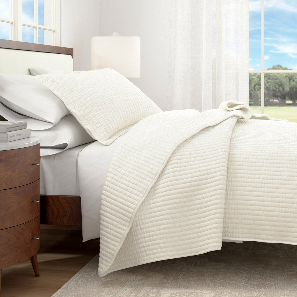 Alicia Solid Channel Stitch Quilt Set