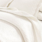 Alicia Solid Channel Stitch Quilt Set