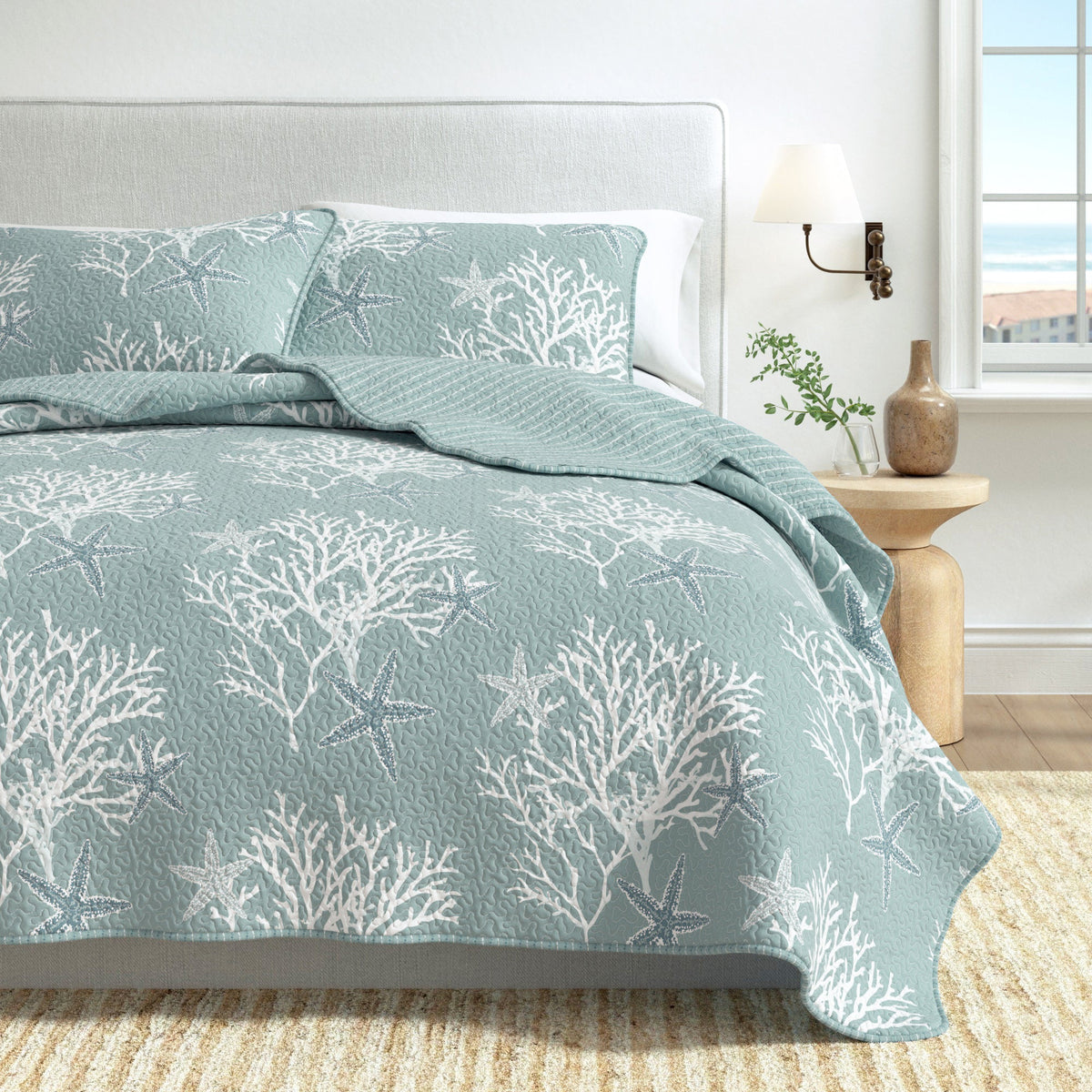 Reversible Coral Coastal Quilt Set