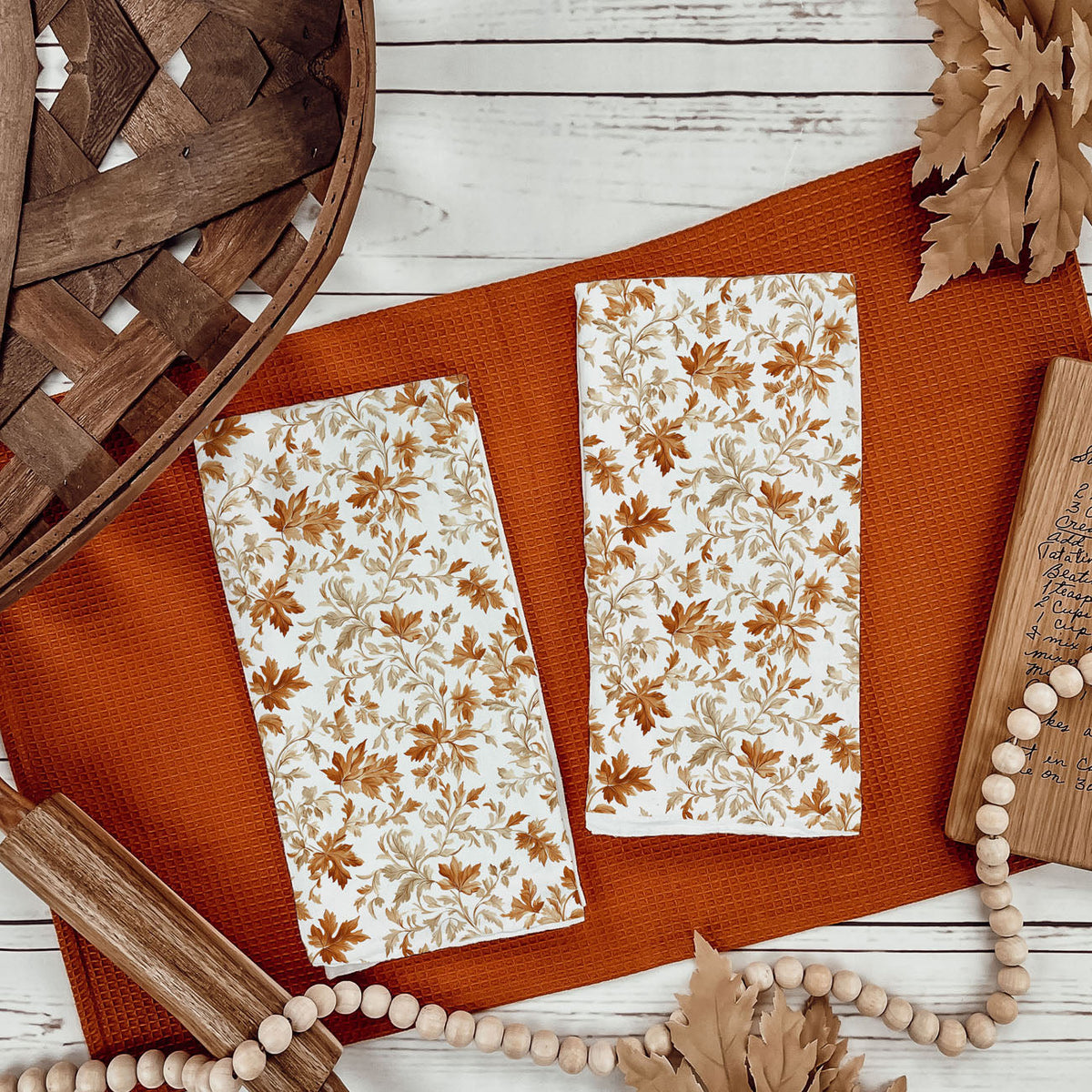 Classic Leaves Kitchen Towel