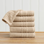 Giuliana Collection Checkered Jacquard Bath Towel Set