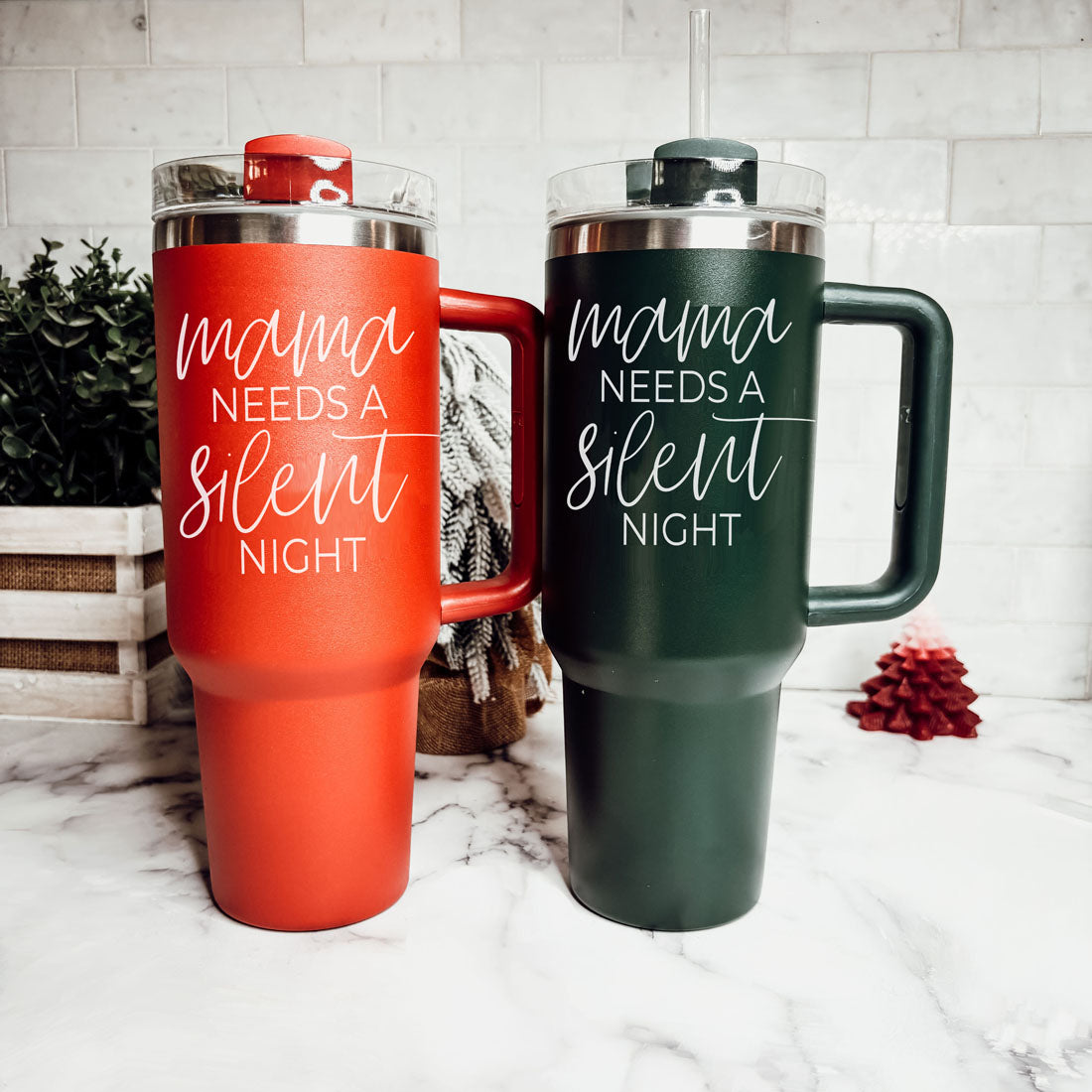 dark green tumbler with straw
red 40oz tumbler
red 40oz cup