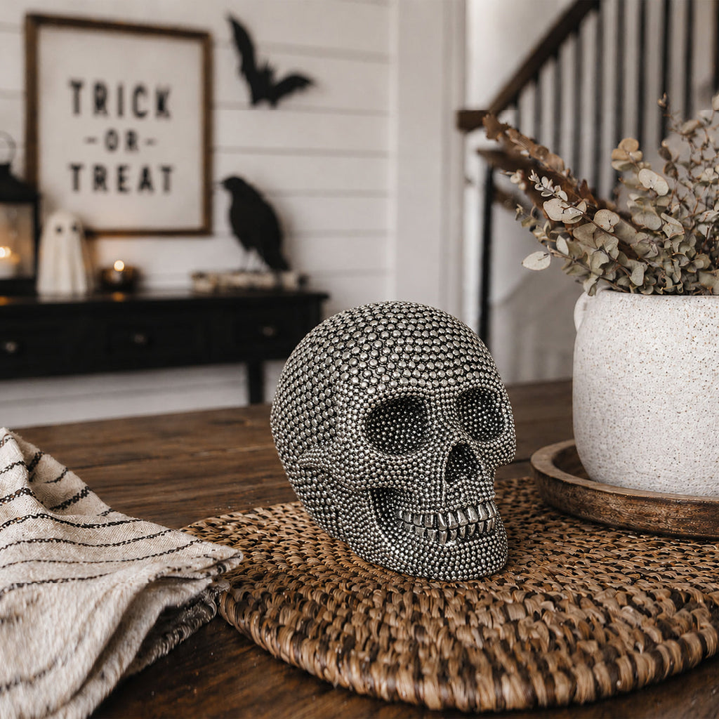 Skull Halloween Figurine in Silver or Gold