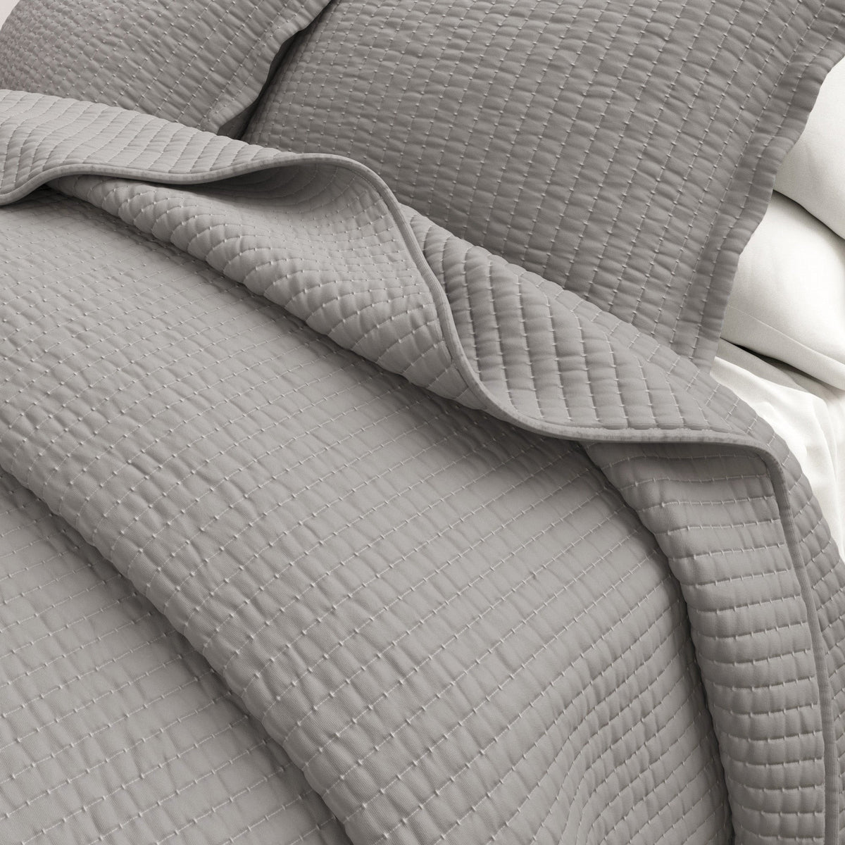Alicia Solid Channel Stitch Quilt Set