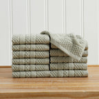 Giuliana Collection Checkered Jacquard Bath Towel Set