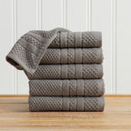 Giuliana Collection Checkered Jacquard Bath Towel Set